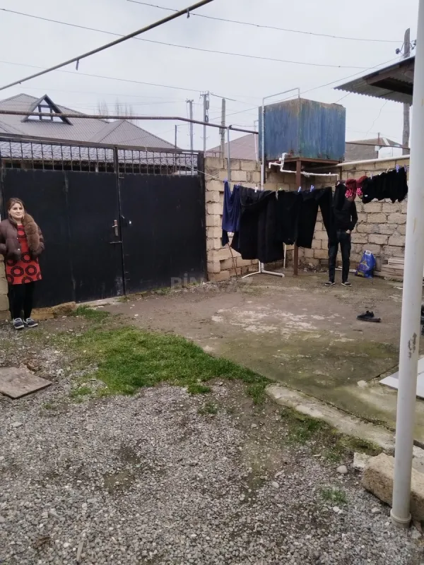 Satılır 3 otaqlı həyət evi 50 m²