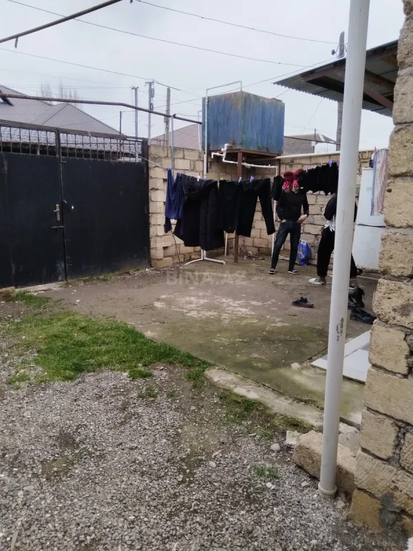 Satılır 3 otaqlı həyət evi 50 m²
