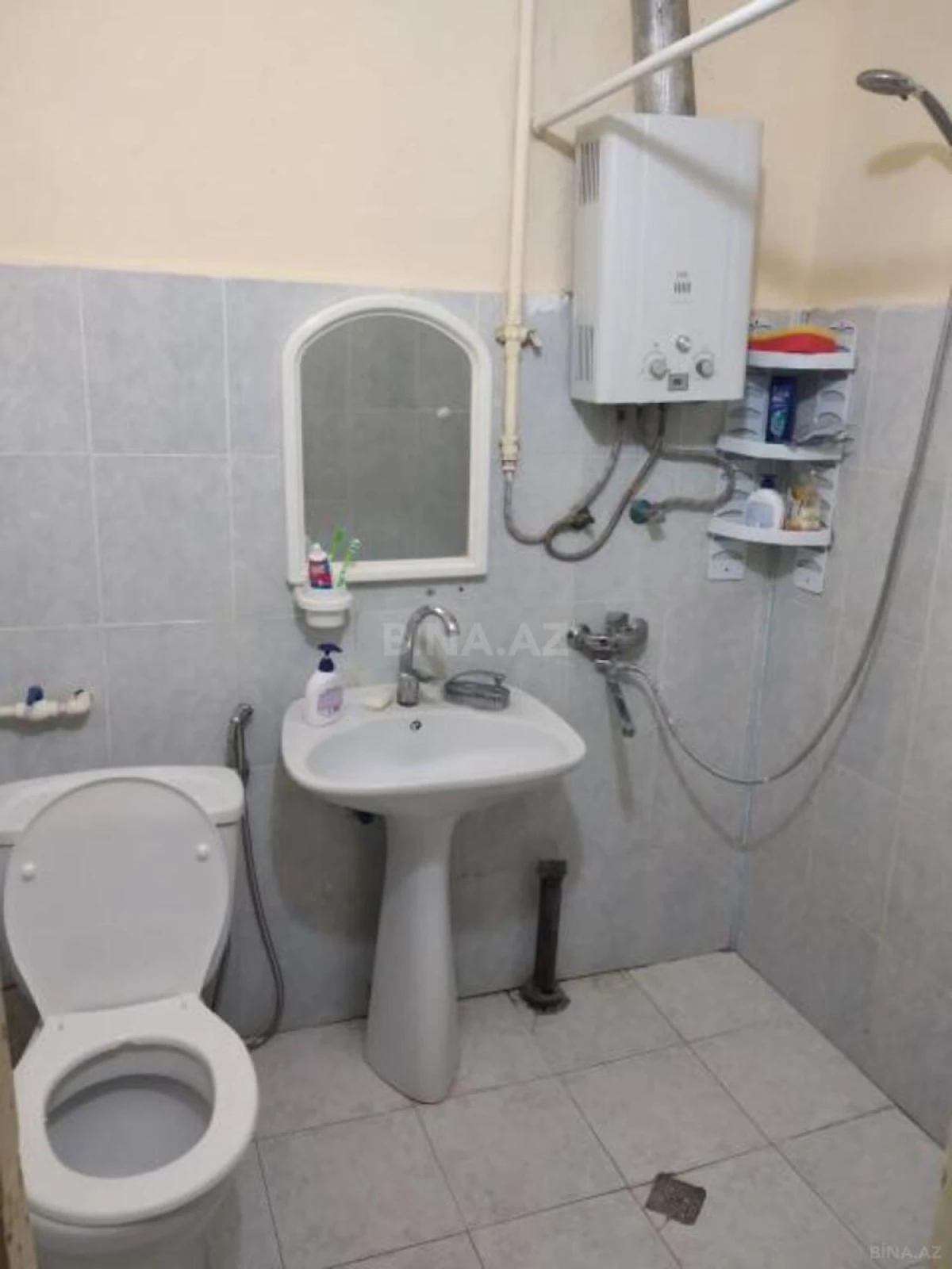 Kirayə verilir 1 otaqlı mənzil 40 m²
