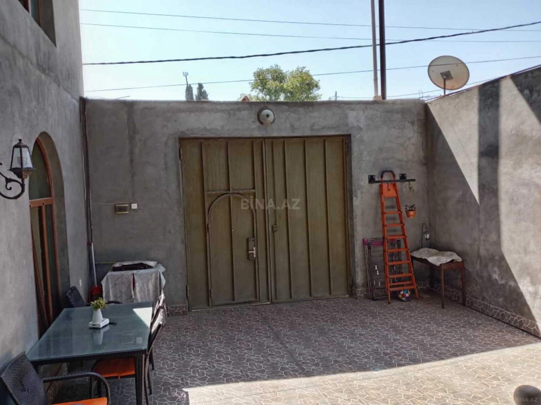 Satılır 4 otaqlı həyət evi 286 m²