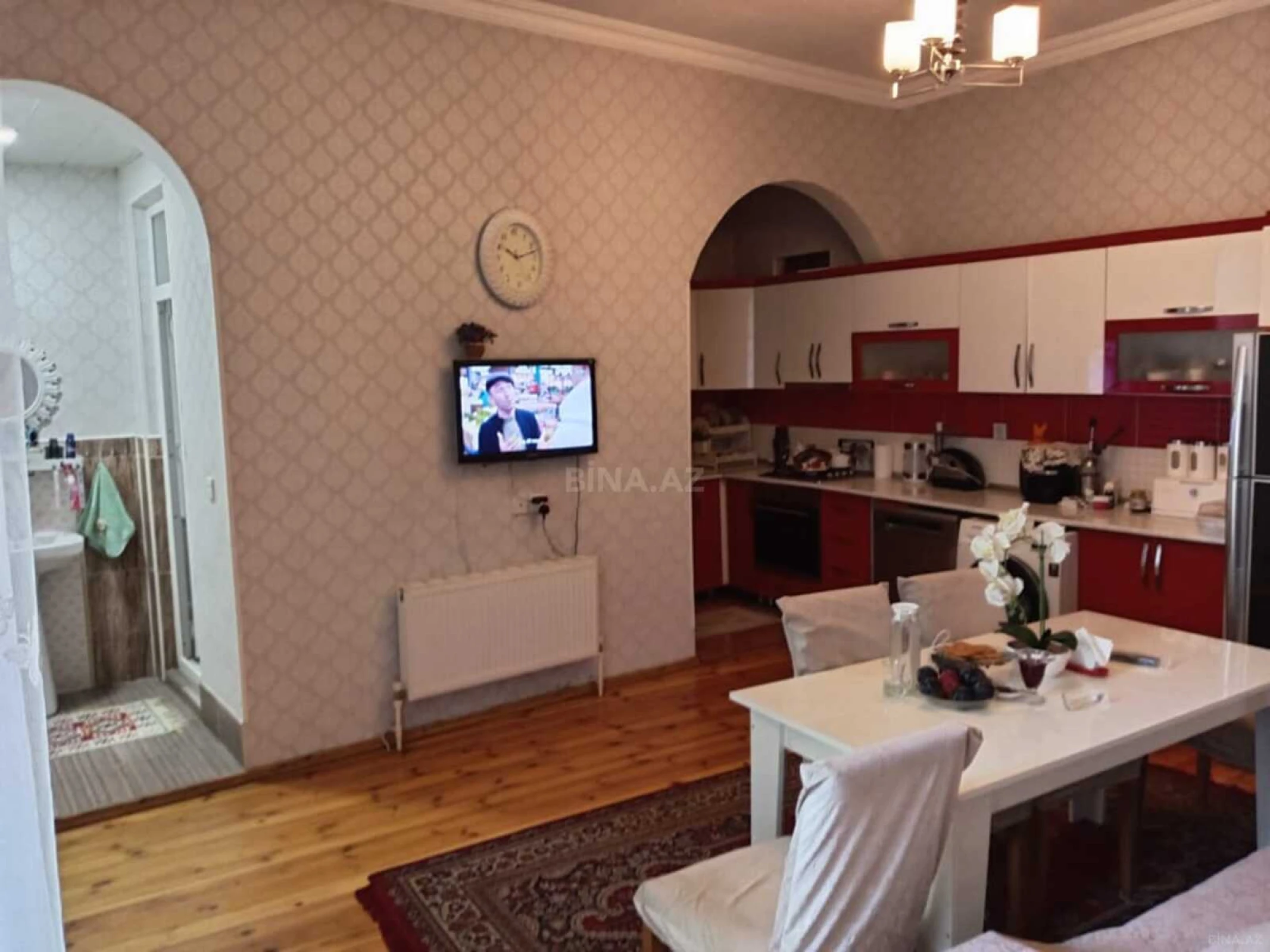 Satılır 4 otaqlı həyət evi 286 m²