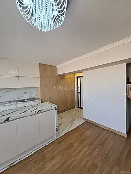 Satılır 3 otaqlı mənzil 83 m²