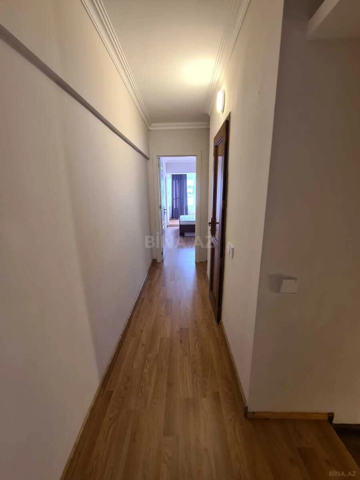 Satılır 3 otaqlı mənzil 83 m²