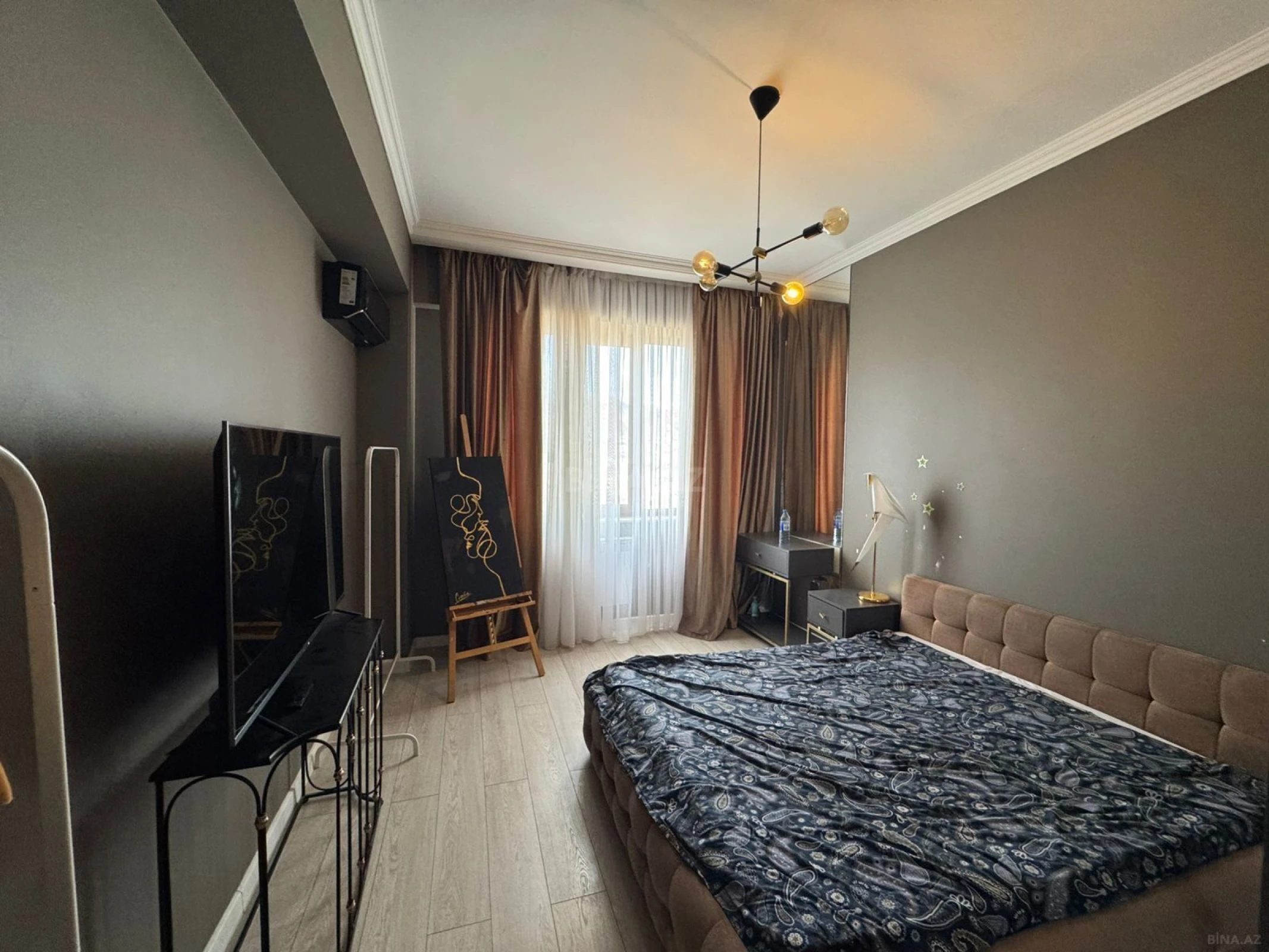 Kirayə verilir 2 otaqlı mənzil 80 m²