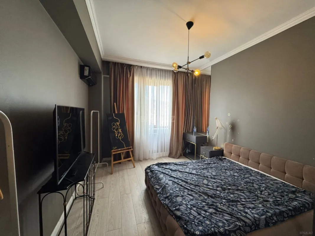 Kirayə verilir 2 otaqlı mənzil 80 m²