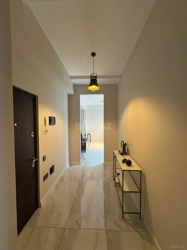 Kirayə verilir 2 otaqlı mənzil 80 m²