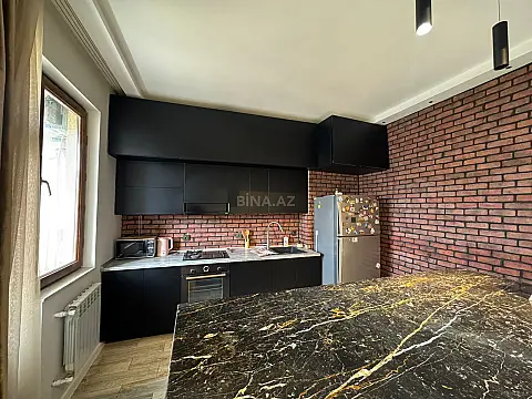 Kirayə verilir 2 otaqlı mənzil 80 m²