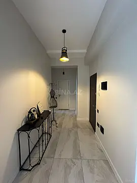 Kirayə verilir 2 otaqlı mənzil 80 m²