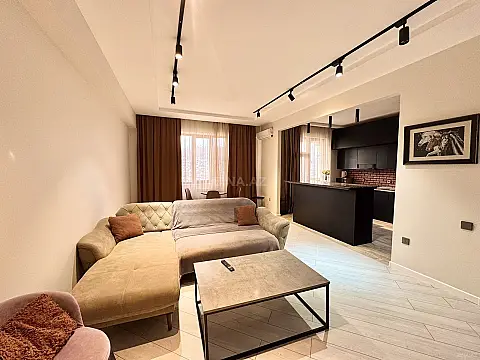 Kirayə verilir 2 otaqlı mənzil 80 m² — Bakı, Bayıl 2 otaq 80.00 m²