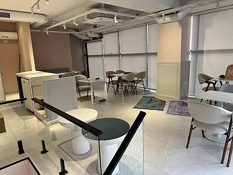 Kirayə verilir obyekt 88 m²