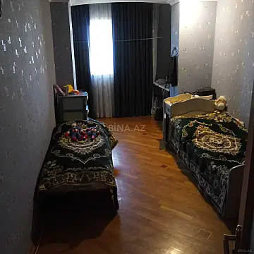Satılır 3 otaqlı mənzil 80 m²
