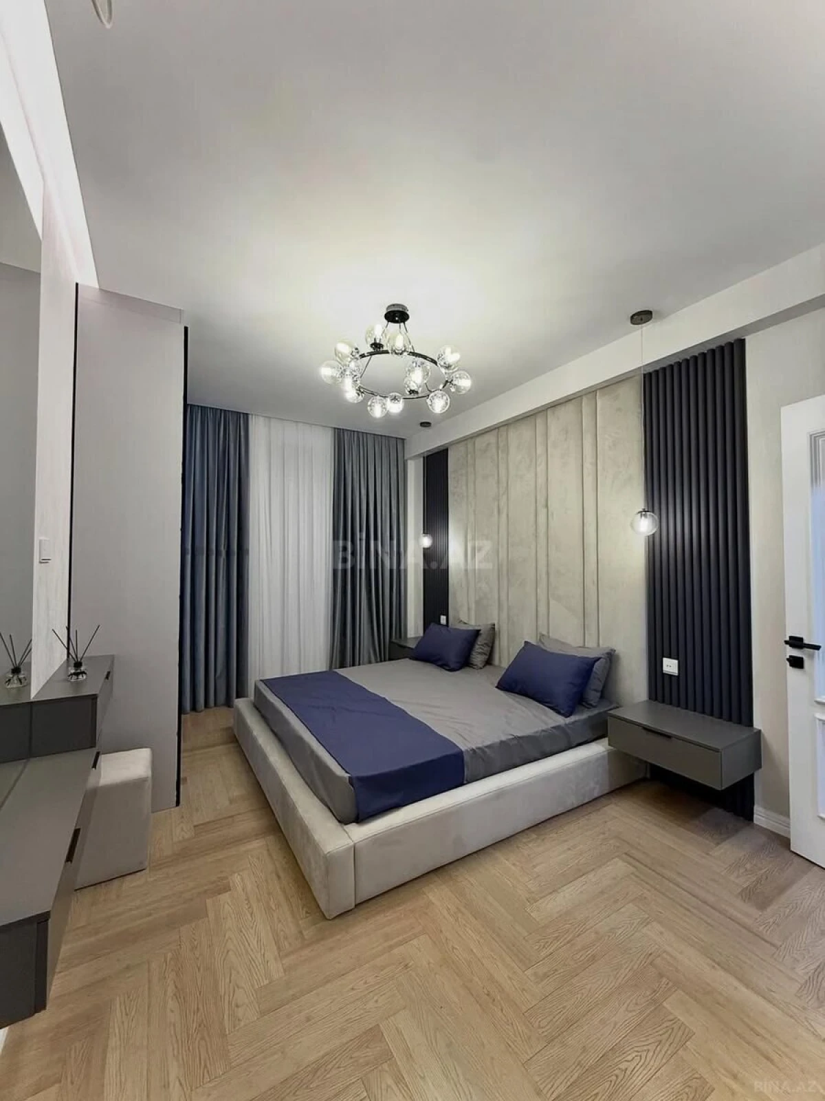 Satılır 3 otaqlı mənzil 120 m²