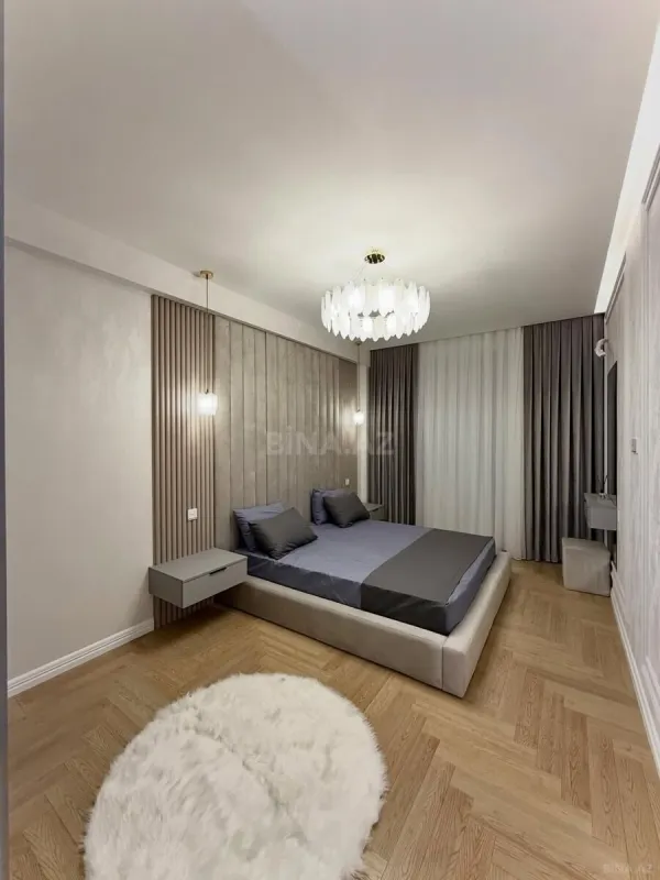 Satılır 3 otaqlı mənzil 120 m²