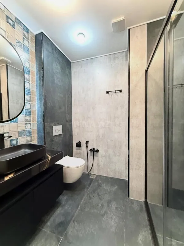 Satılır 3 otaqlı mənzil 120 m²