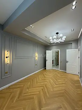 Satılır 3 otaqlı mənzil 101 m²