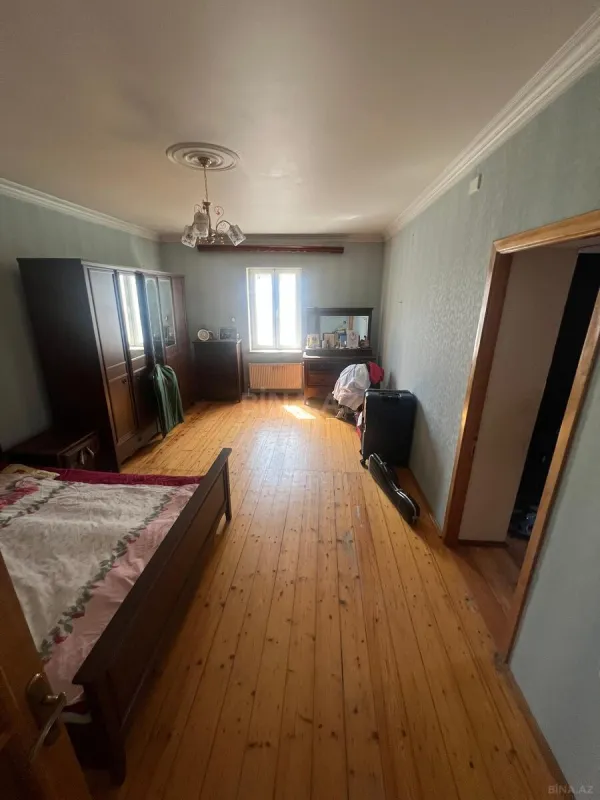 Satılır 6 otaqlı həyət evi 310 m²