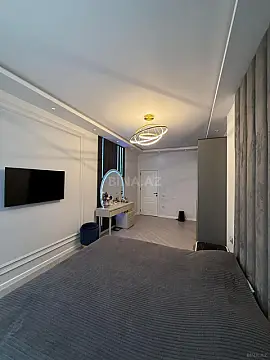 Satılır 3 otaqlı mənzil 136 m²