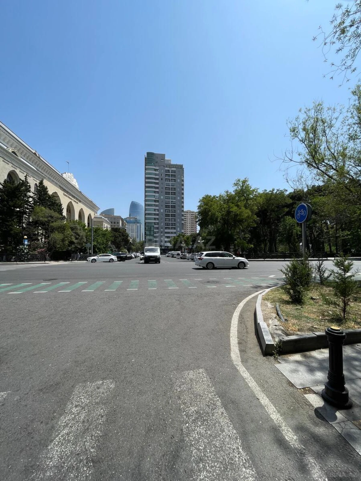 Satılır 2 otaqlı mənzil 25 m²