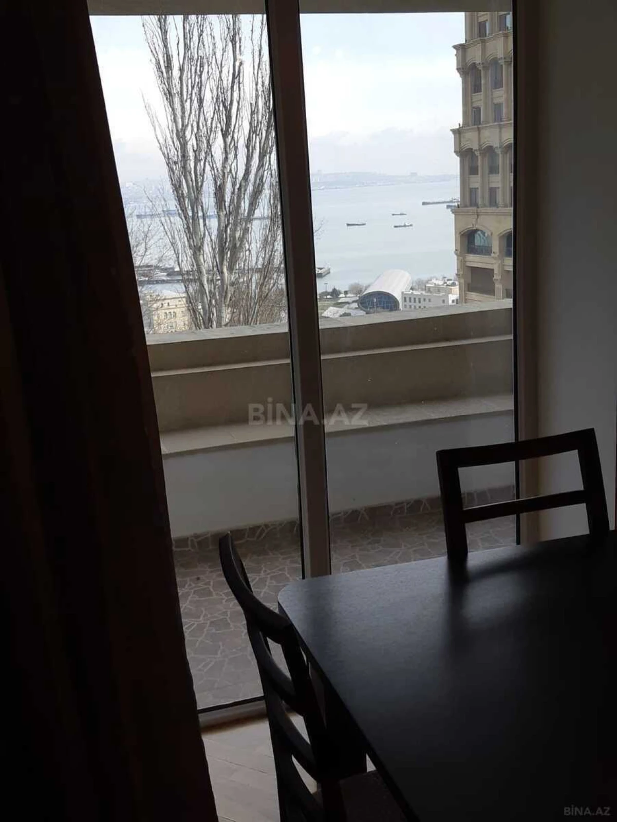 Kirayə verilir 2 otaqlı mənzil 64 m²