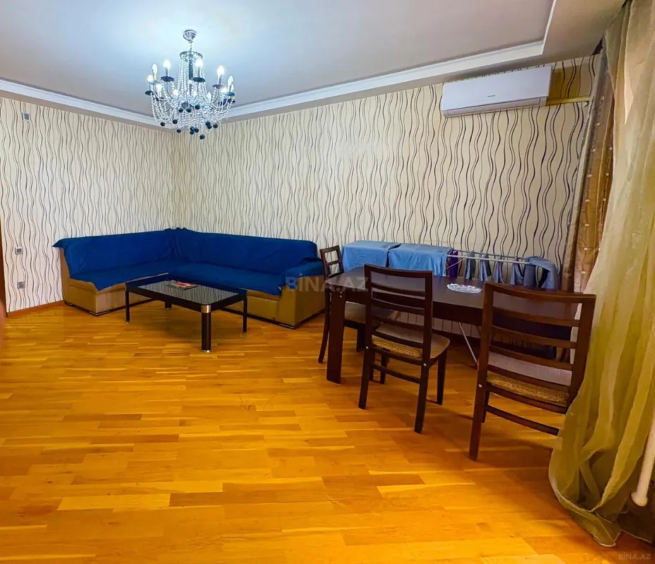 Kirayə verilir 2 otaqlı mənzil 64 m²