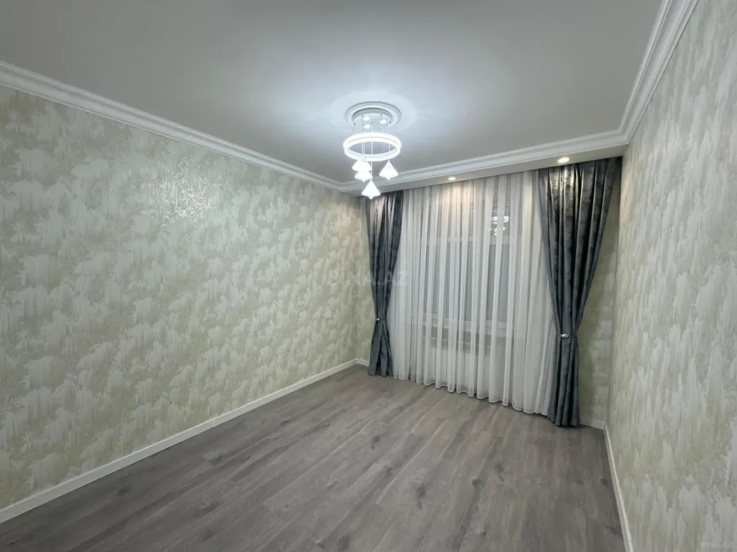 Satılır 3 otaqlı mənzil 82 m²
