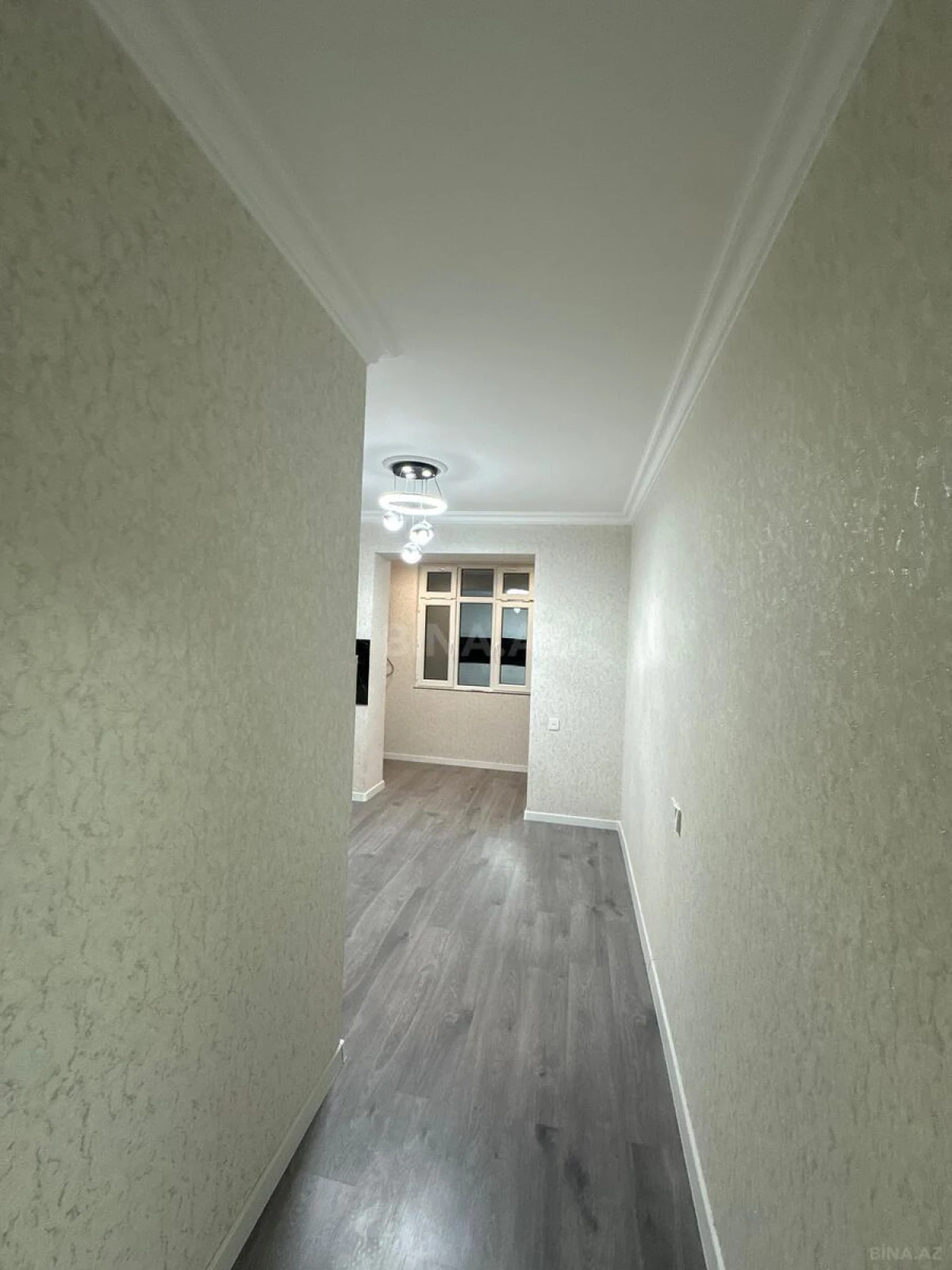 Satılır 3 otaqlı mənzil 82 m²