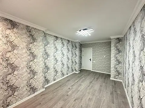 Satılır 3 otaqlı mənzil 82 m²