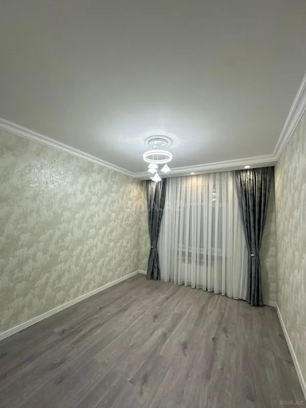 Satılır 3 otaqlı mənzil 82 m²