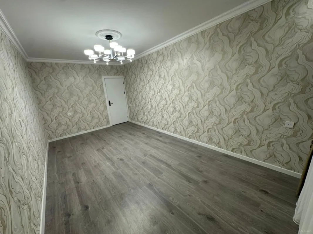 Satılır 3 otaqlı mənzil 82 m²