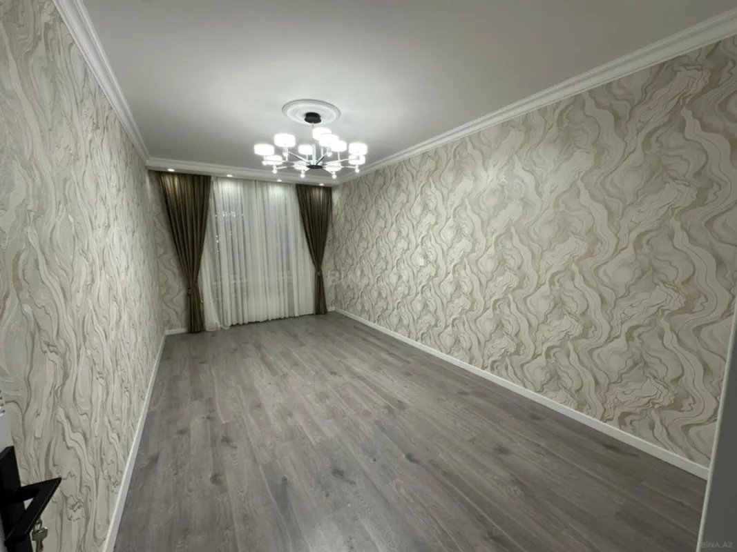 Satılır 3 otaqlı mənzil 82 m²