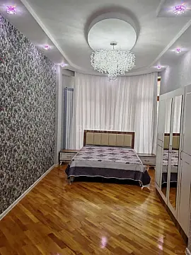 Kirayə verilir 3 otaqlı mənzil 160 m²