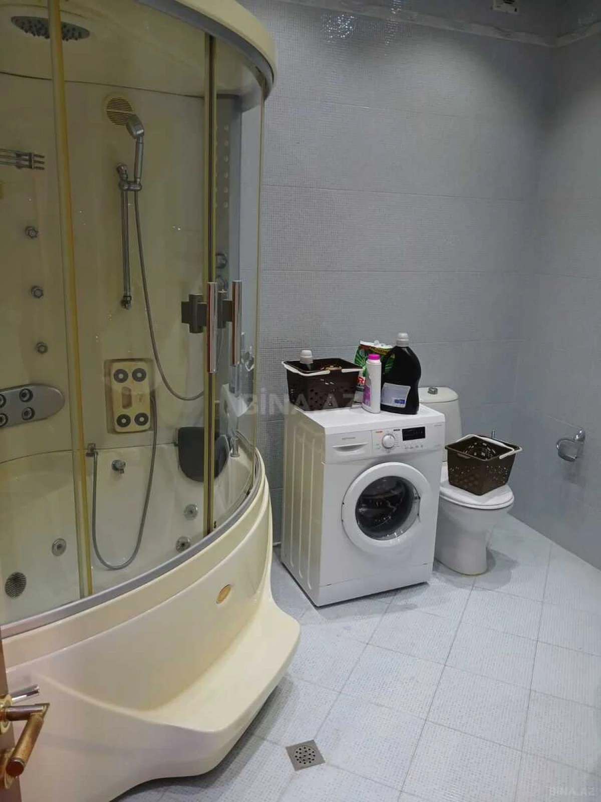 Satılır 7 otaqlı həyət evi 500 m²