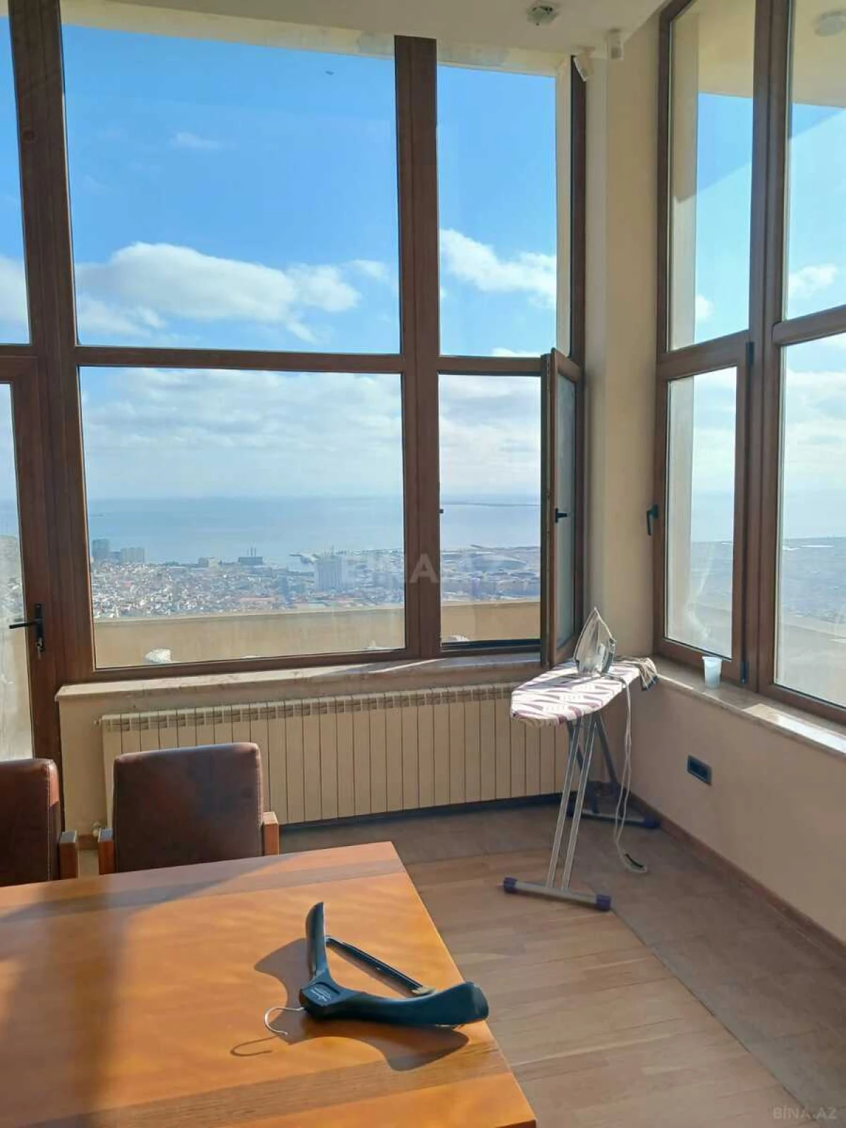 Satılır 7 otaqlı həyət evi 500 m²