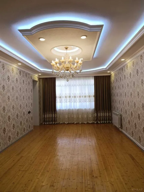 Satılır 5 otaqlı həyət evi 140 m²