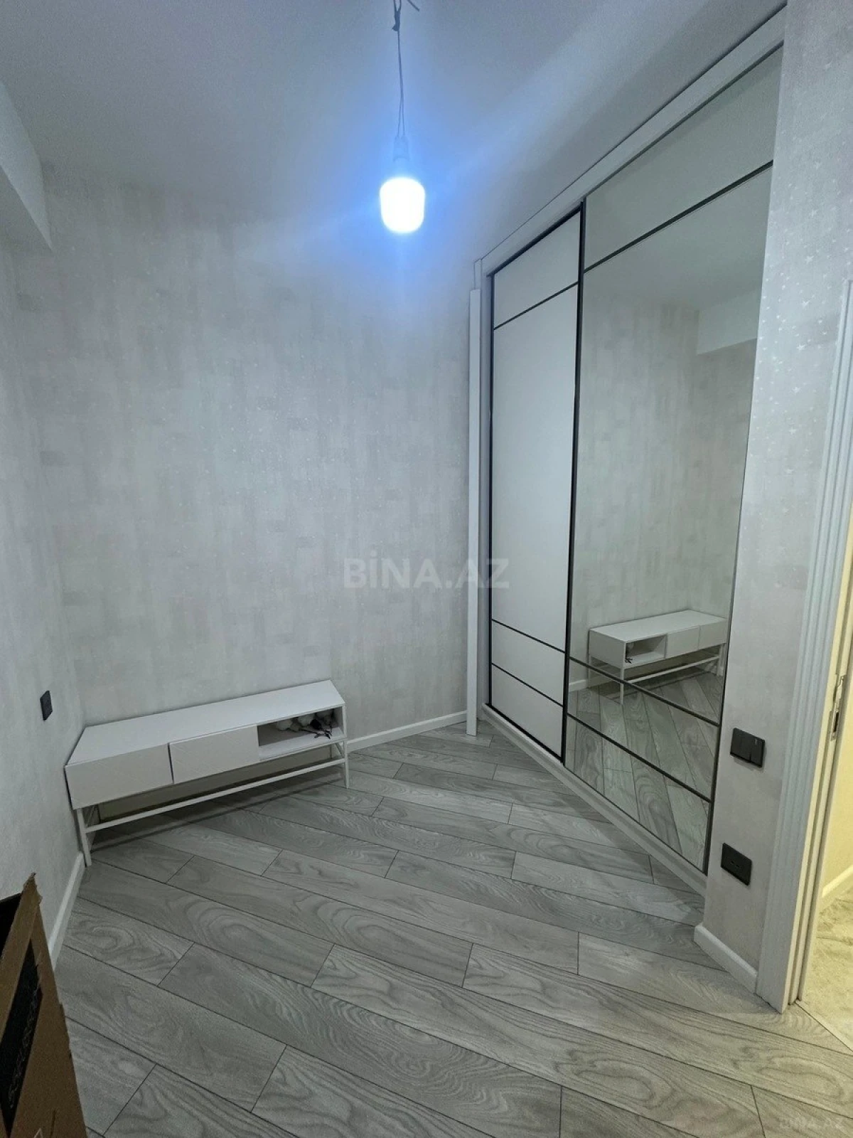 Satılır 3 otaqlı mənzil 90 m²