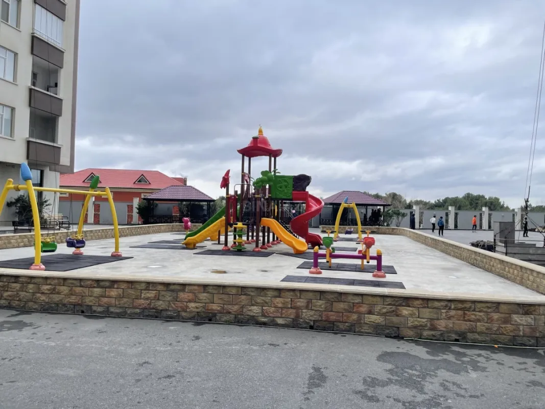 Satılır 3 otaqlı mənzil 90 m²