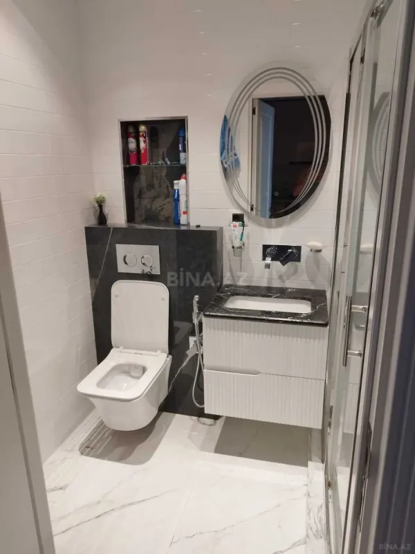 Satılır 2 otaqlı mənzil 72 m²