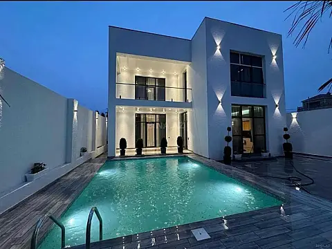 Kirayə verilir 5 otaqlı həyət evi 200 m²