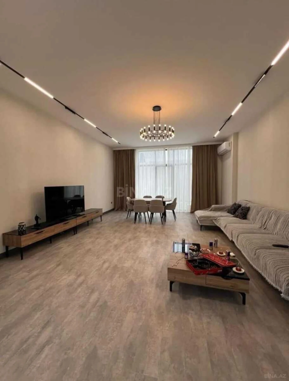 Kirayə verilir 5 otaqlı həyət evi 200 m²