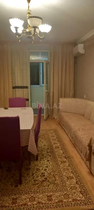 Kirayə verilir 2 otaqlı mənzil 60 m²