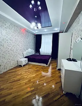 Satılır 3 otaqlı mənzil 94 m²