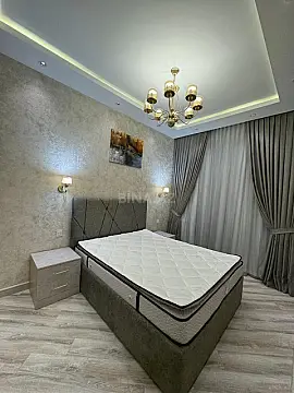 Kirayə verilir 2 otaqlı mənzil 75 m²