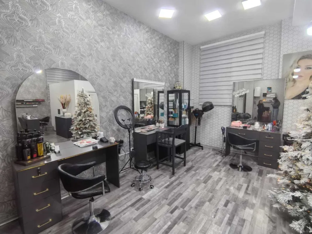 Kirayə verilir obyekt 100 m²