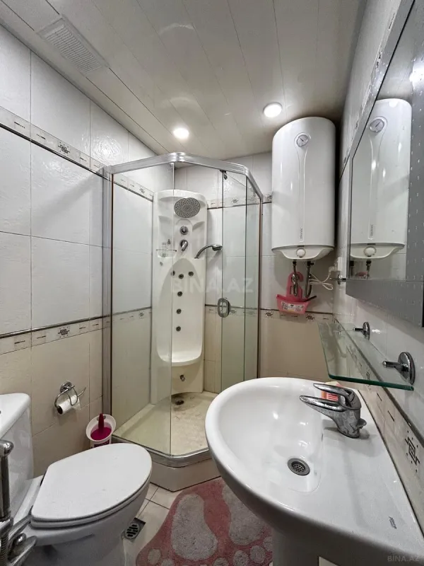 Kirayə verilir 4 otaqlı mənzil 170 m²