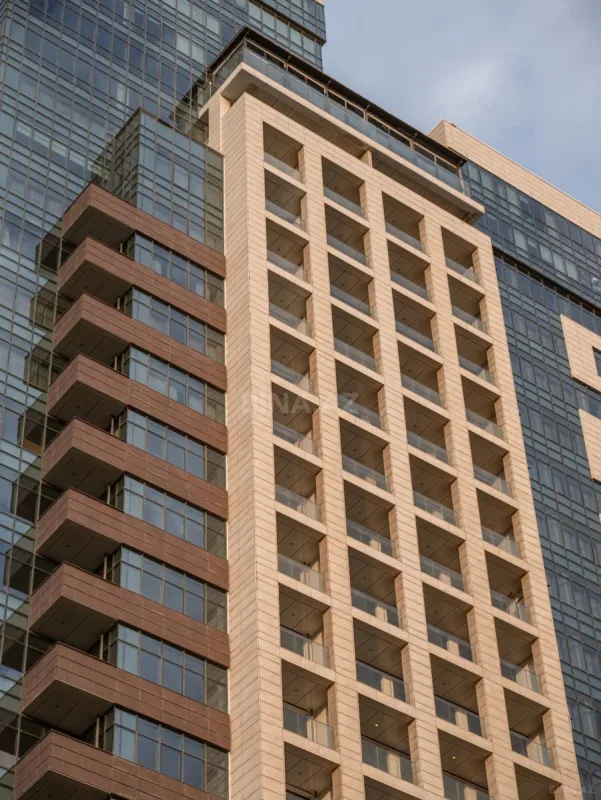 Satılır 2 otaqlı mənzil 93 m²