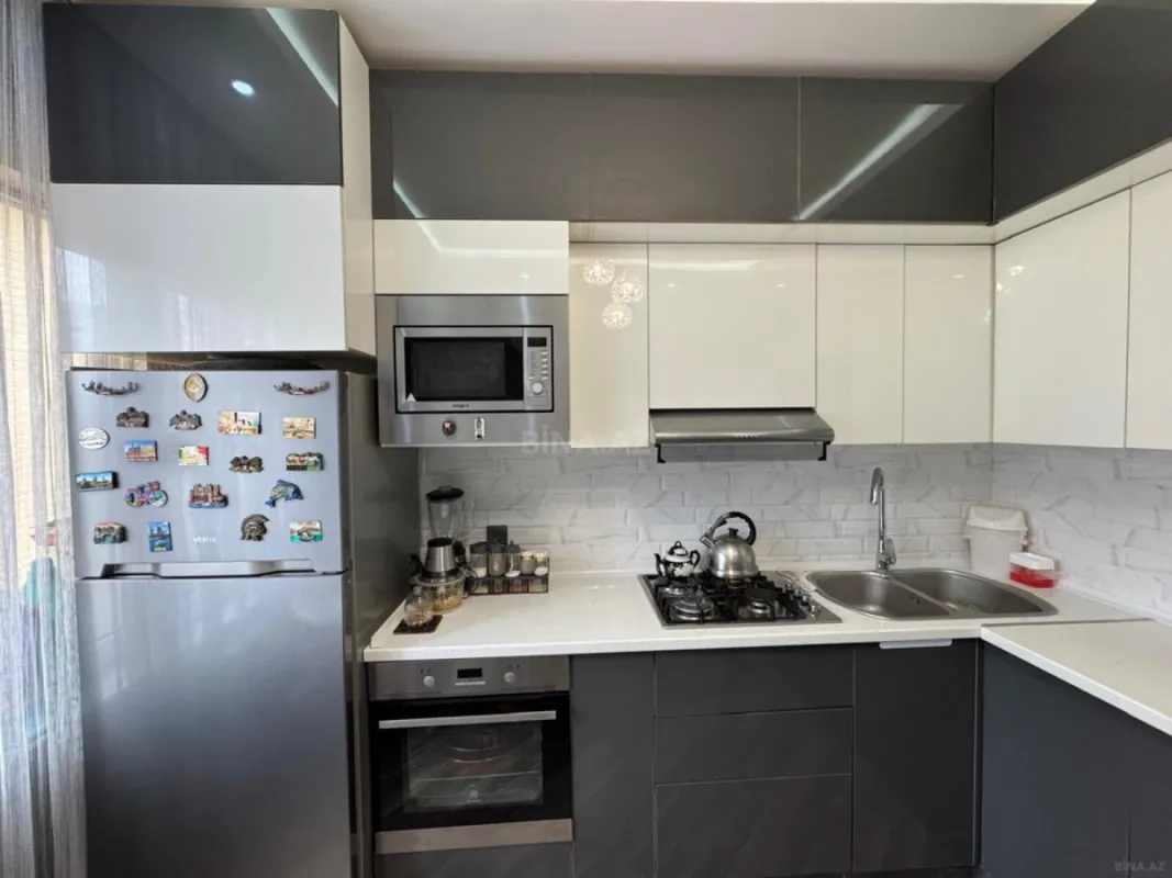 Satılır 2 otaqlı mənzil 65 m²