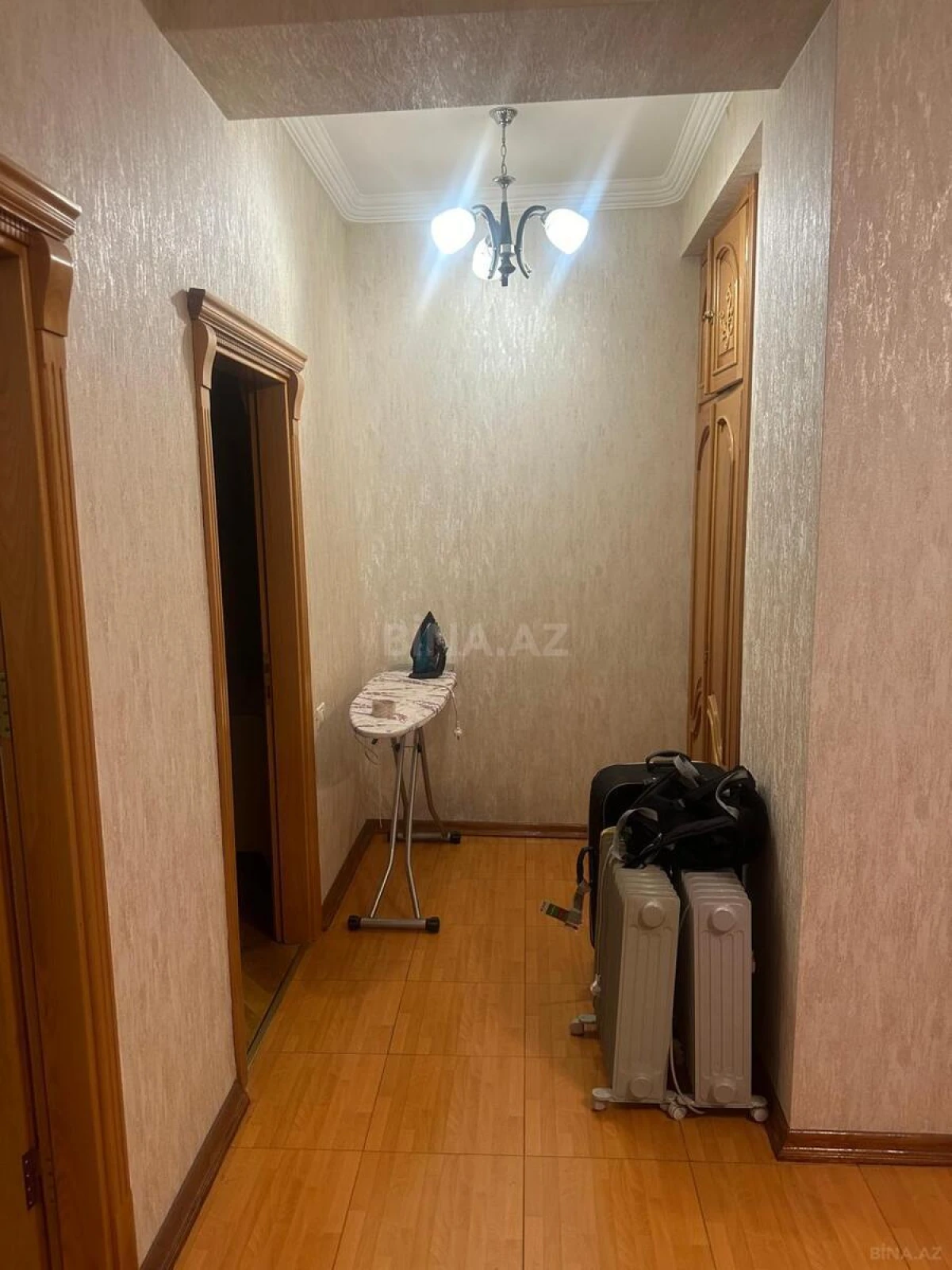 Kirayə verilir 3 otaqlı mənzil 140 m²