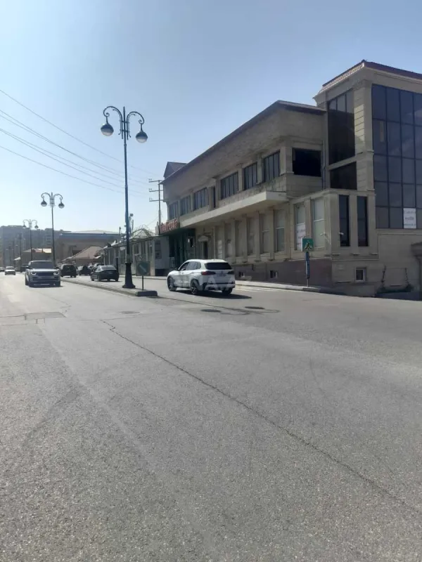 Satılır torpaq sahəsi 10 m²