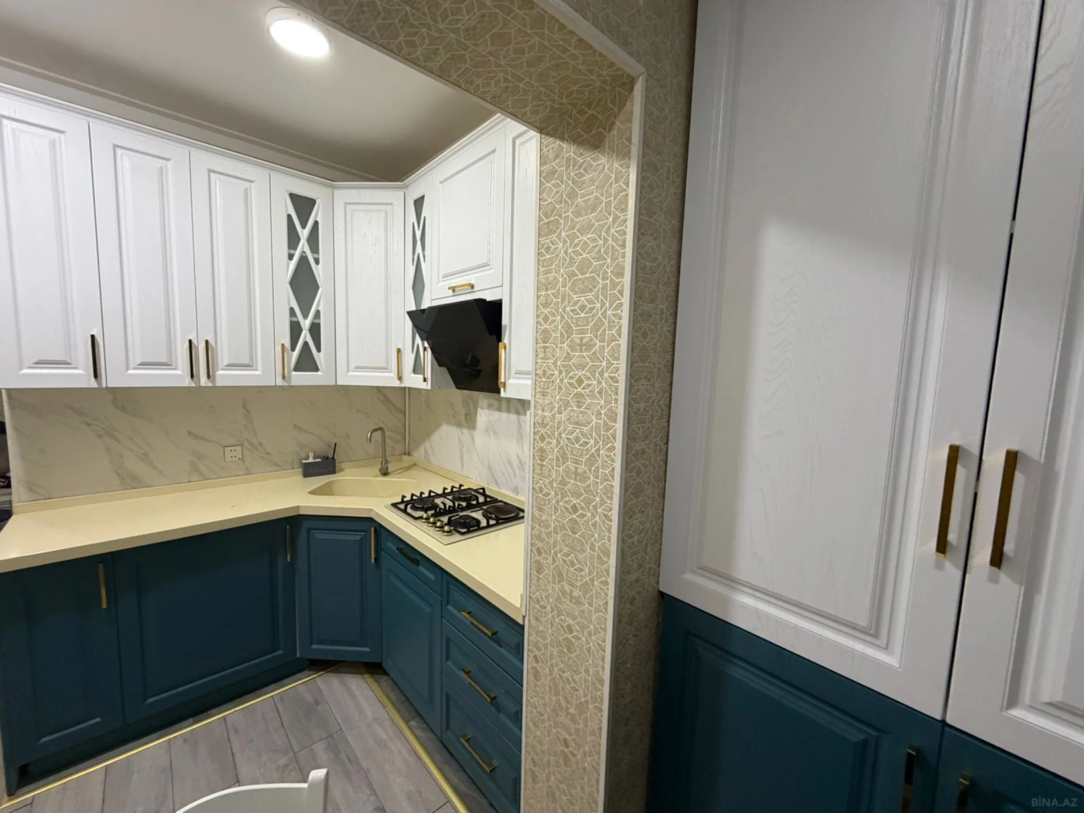 Satılır 2 otaqlı mənzil 60 m²