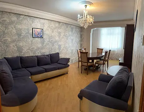 Kirayə verilir 3 otaqlı mənzil 110 m² — Bakı 3 otaq 110.00 m²